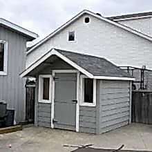 8 x 8 medium classic with a 2 foot gable overhang.
